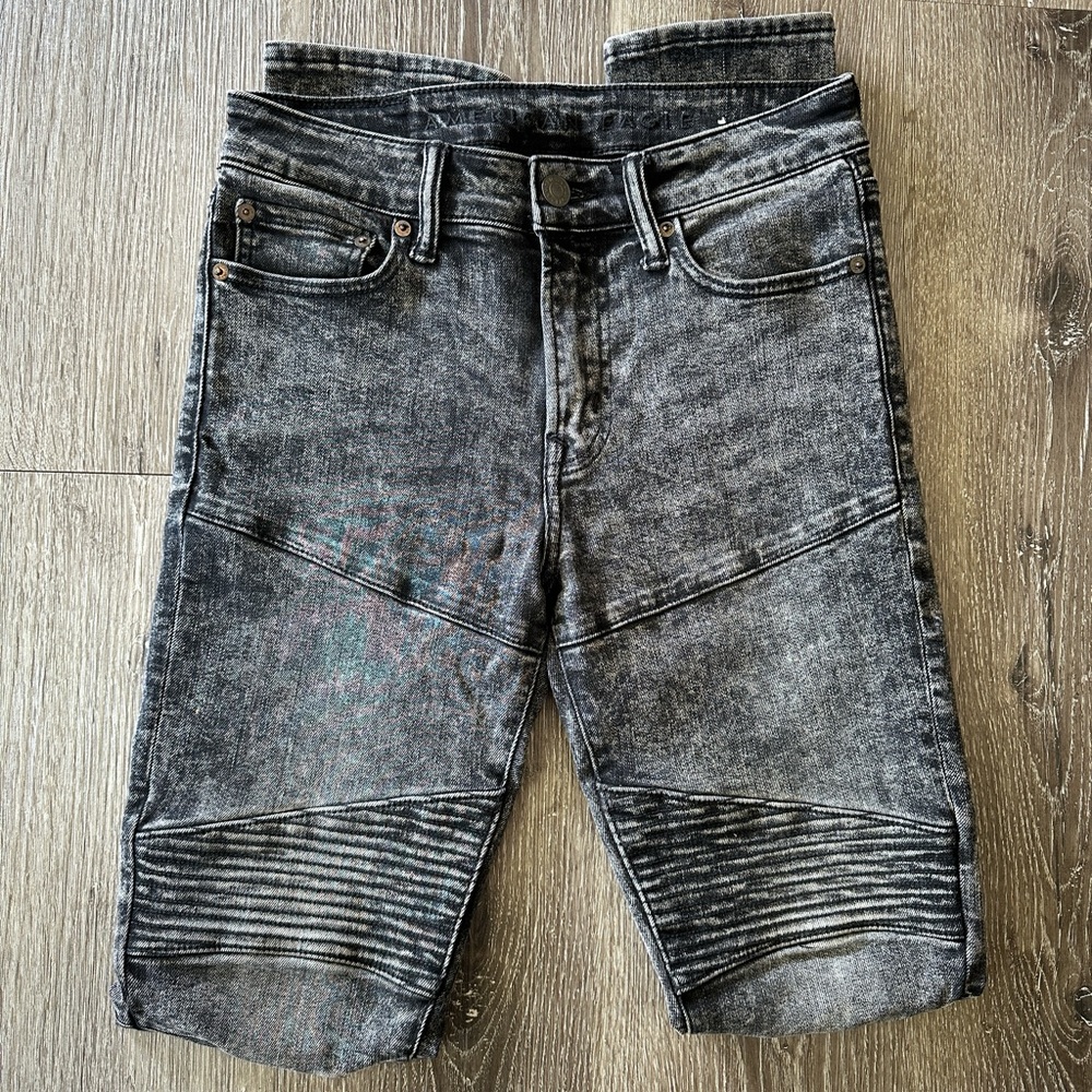Men’s 30x30 AE Young Money Stacked Skinny Jeans